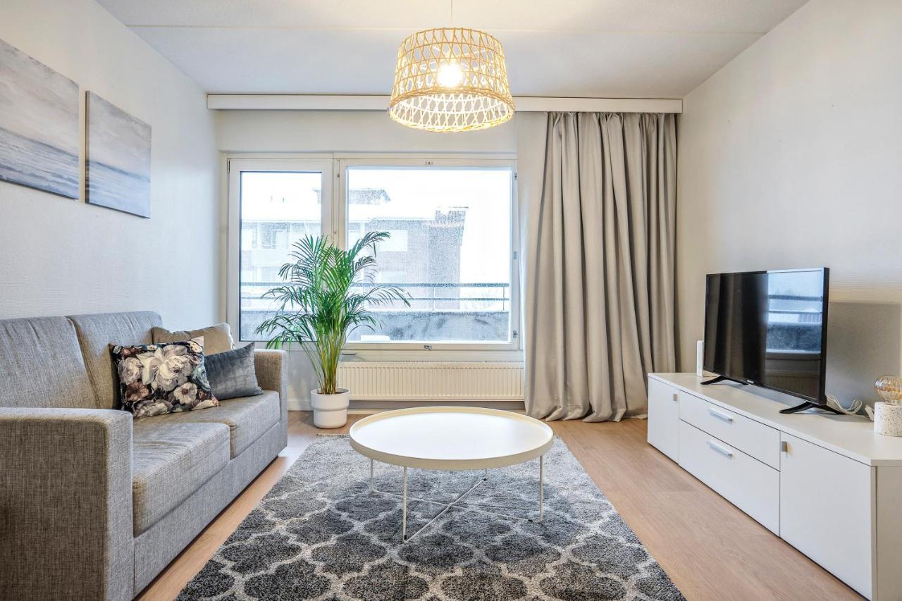 Apartment Sleepwell Sukkula With Private Sauna And Parking Turku Eksteriør billede
